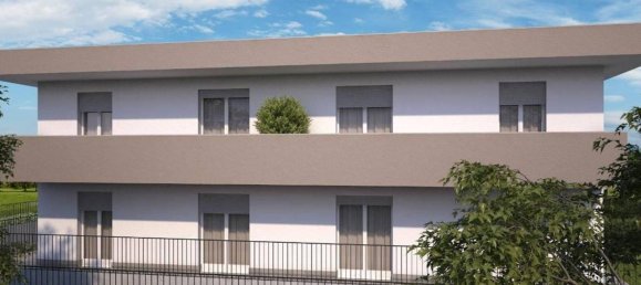 4 rooms Apartment in Ghisalba, Italy No. 73225 2