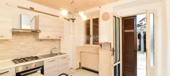 1 bedroom Apartment in Canzo, Italy No. 210901 3