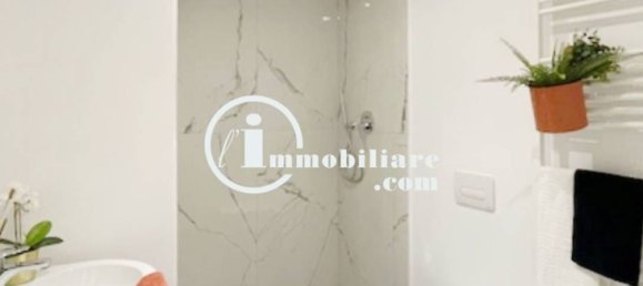 Apartamento de 2 habitaciónes en Rome, Italy No. 203250 4