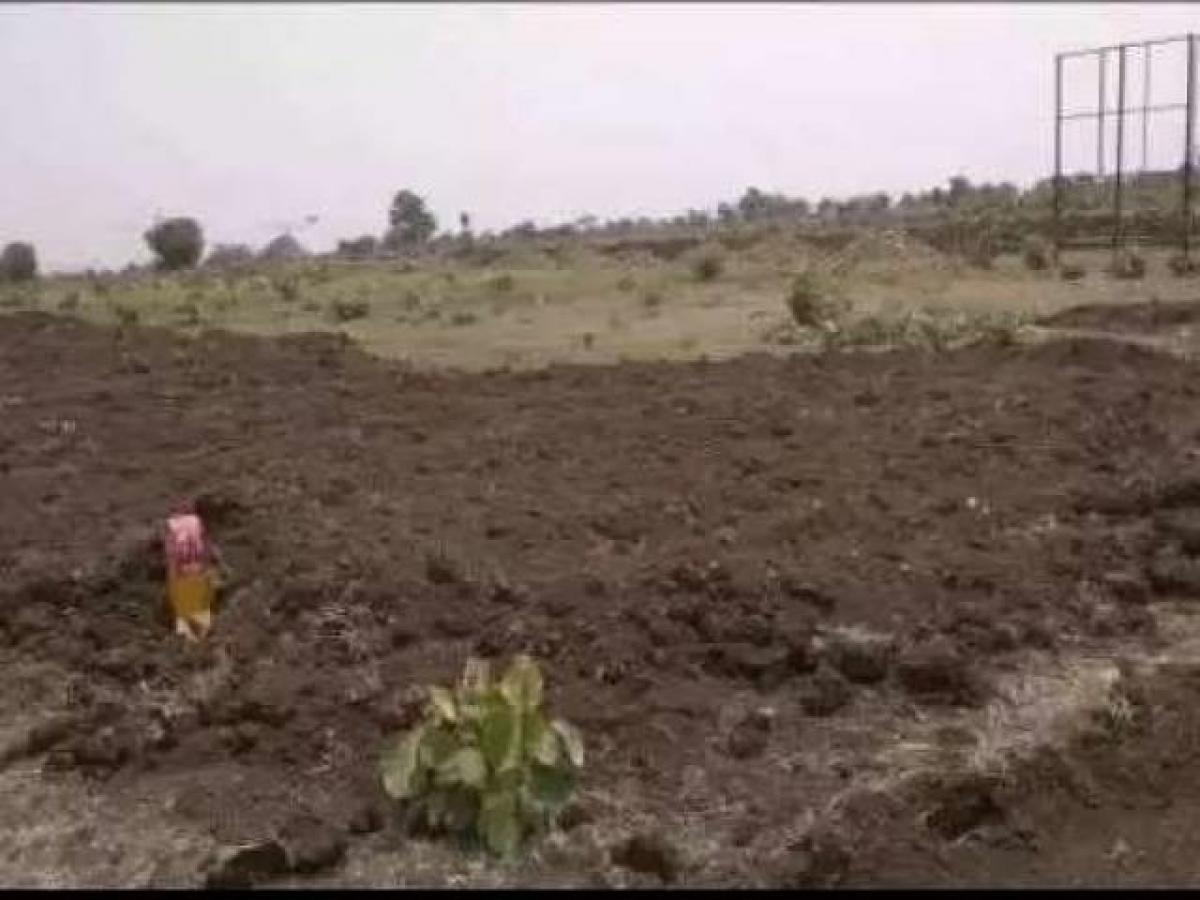  Land in Nagpur, India No. 33699