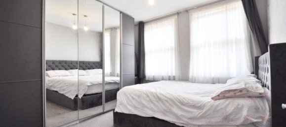 2 bedrooms House in Croydon, United Kingdom No. 13504 3