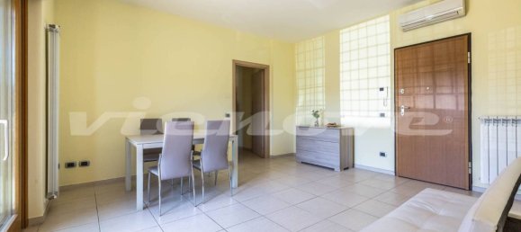 2 bedrooms Apartment in Rome, Italy No. 12271 6