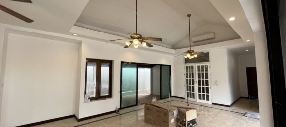 3 bedrooms Cafe / restaurant in Pattaya, Thailand No. 4345 4