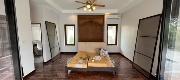 3 bedrooms Cafe / restaurant in Pattaya, Thailand No. 4345 11