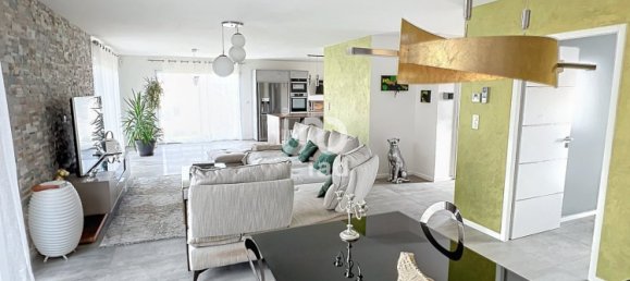 3 غرف نوم منزل في Saint-Michel-de-Volangis, France رقم 63365 8