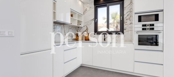 4 bedrooms House in Torrevieja, Spain No. 129259 26