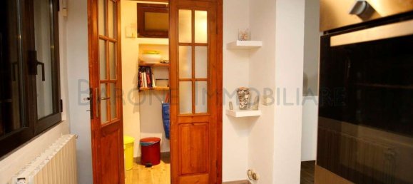 Casa de 5 divisões em Massa, Italy N.º 168981 11