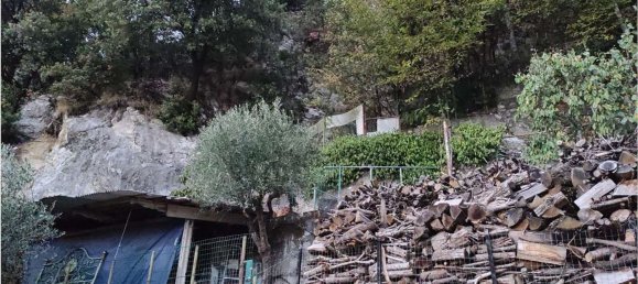 Casa de 5 divisões em Massa, Italy N.º 168981 26