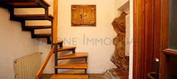 Casa de 5 divisões em Massa, Italy N.º 168981 12