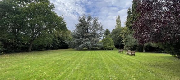 1 Schlafzimmer Haus in Alton, United Kingdom, Nr. 13898 2