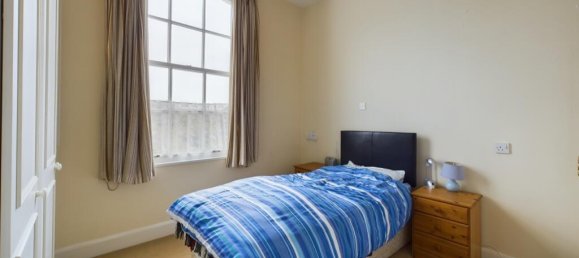 1 Schlafzimmer Haus in Alton, United Kingdom, Nr. 13898 7