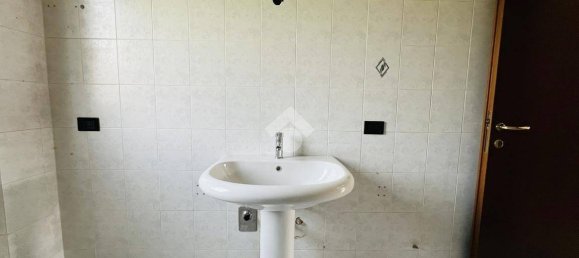 2 bedrooms Apartment in Carugate, Italy No. 280246 30