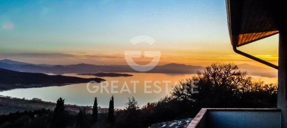 4 bedrooms House in Passignano sul Trasimeno, Italy No. 55686 17