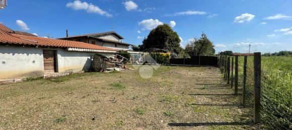 3 Schlafzimmer Haus in Marano Ticino, Italy, Nr. 329635 32