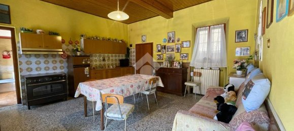3 Schlafzimmer Haus in Marano Ticino, Italy, Nr. 329635 4