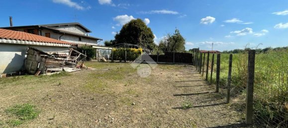 3 Schlafzimmer Haus in Marano Ticino, Italy, Nr. 329635 22