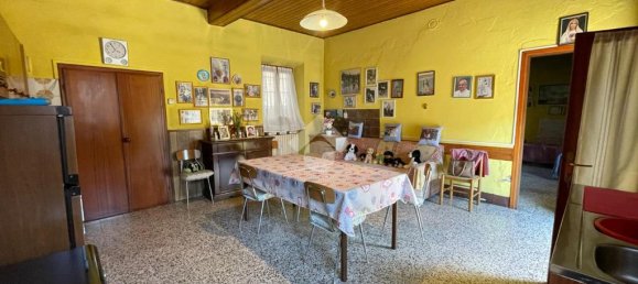 3 Schlafzimmer Haus in Marano Ticino, Italy, Nr. 329635 3