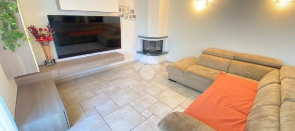 Villa de 3 dormitorios en Verona, Italy No. 282205 9