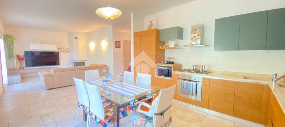 Villa de 3 dormitorios en Verona, Italy No. 282205 3