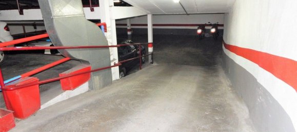  Garage in Valladolid, Spain No. 92354 5