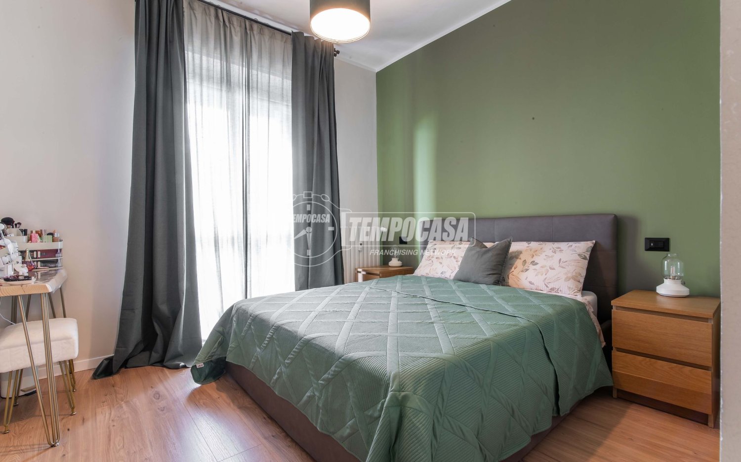 2 Schlafzimmer Wohnung in Paderno Dugnano, Italy, Nr. 354195