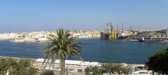 2 bedrooms Apartment in Floriana, Malta No. 8942 2