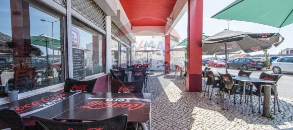 272m² Office in Setubal, Portugal No. 53391 14