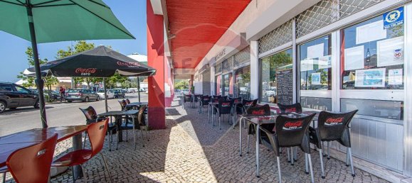 272m² Office in Setubal, Portugal No. 53391 15