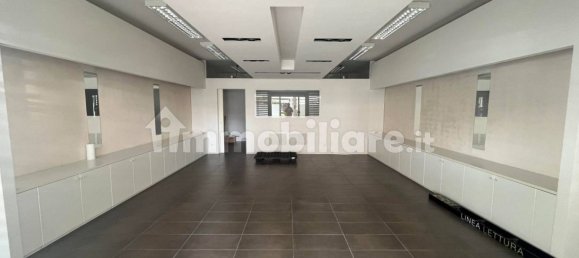 2 rooms Commercial property in Vedelago, Italy No. 370238 2