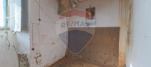 2 bedrooms House in Castanheira de Pera, Portugal No. 17587 7