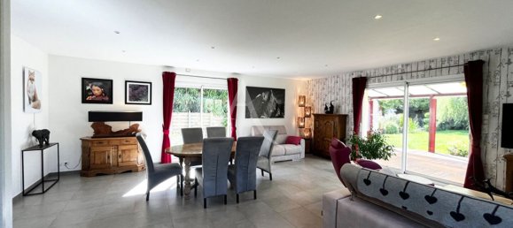 Casa de 4 dormitorios en Cucq, France No. 231537 9