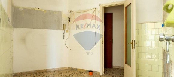 2 bedrooms Apartment in Valverde, Italy No. 232484 3