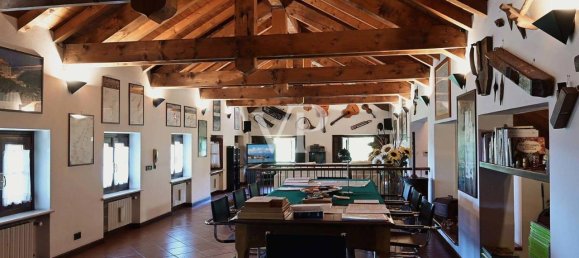 Villa de 12 habitaciónes en Roè Volciano, Italy No. 18504 34