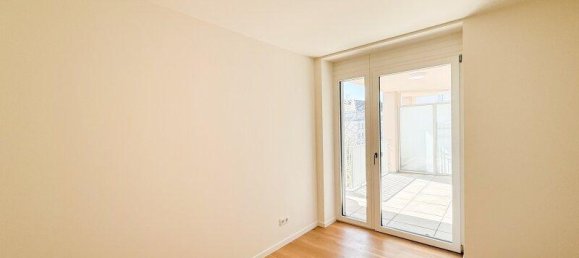 2 rooms Duplex in Dobling, Austria No. 189692 3