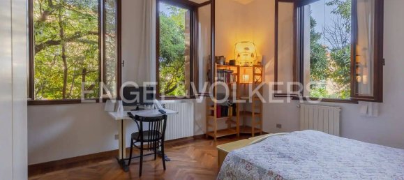 4 bedrooms Apartment in Venice, Italy No. 131953 13