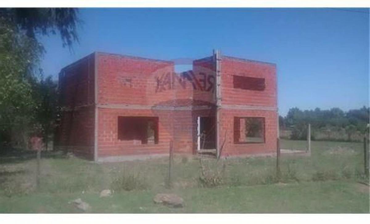  Land in Exaltacion de la Cruz, Argentina No. 35287