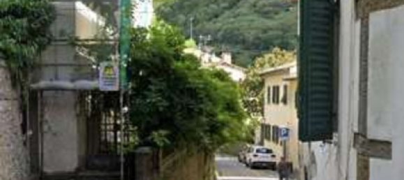 Квартира с 4 спальнями в Реджелло, Италия № 374796 10