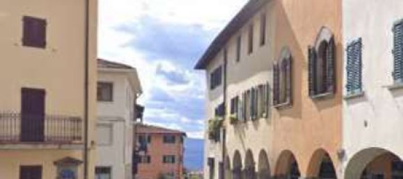 Квартира с 4 спальнями в Реджелло, Италия № 374796 11