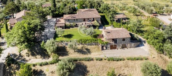 12 chambres Maison à Seggiano, Italy No. 57098 3