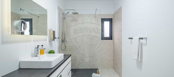 3 rooms House in Calheta, Portugal No. 179267 11