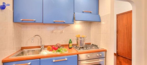 3-salle Appartement à Rapallo, Italy No. 35812 8