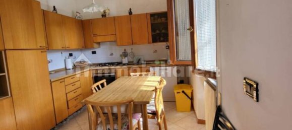 2 bedrooms Apartment in Pistoia, Italy No. 348962 3