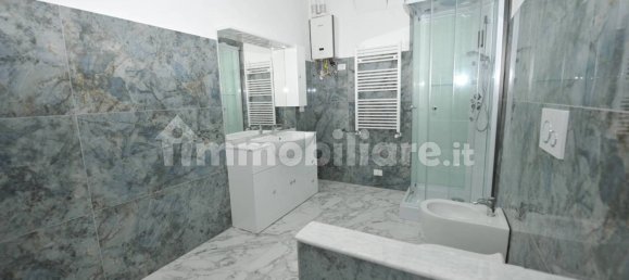 3 Schlafzimmer Wohnung in Genoa, Italy, Nr. 329840 24