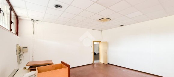 3-salle Entrepôt à Mazzano, Italy No. 314475 41