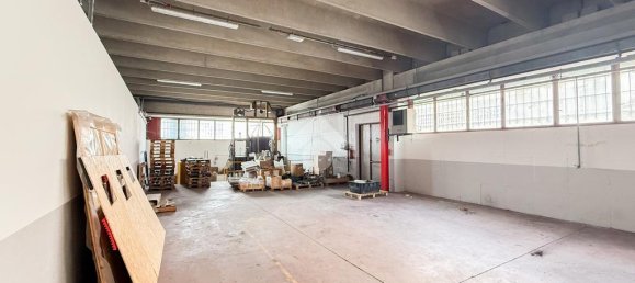 3-salle Entrepôt à Mazzano, Italy No. 314475 11