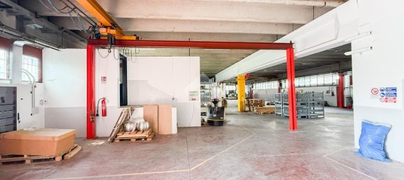 3-salle Entrepôt à Mazzano, Italy No. 314475 34