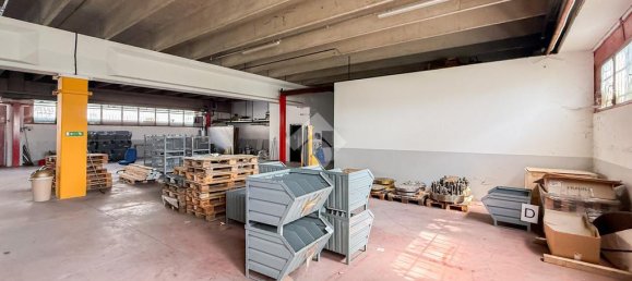 3-salle Entrepôt à Mazzano, Italy No. 314475 17