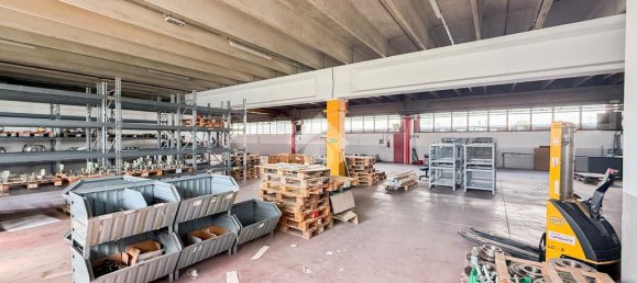 3-salle Entrepôt à Mazzano, Italy No. 314475 19