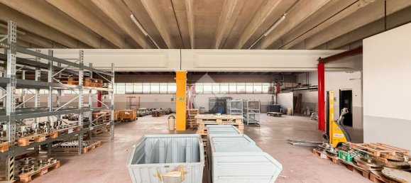 3-salle Entrepôt à Mazzano, Italy No. 314475 18