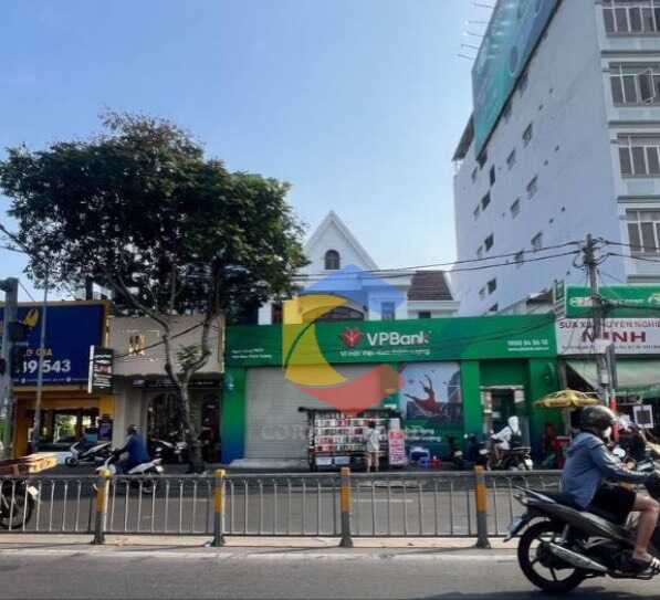 360m² Townhouse in District 7, Vietnam No. 19710